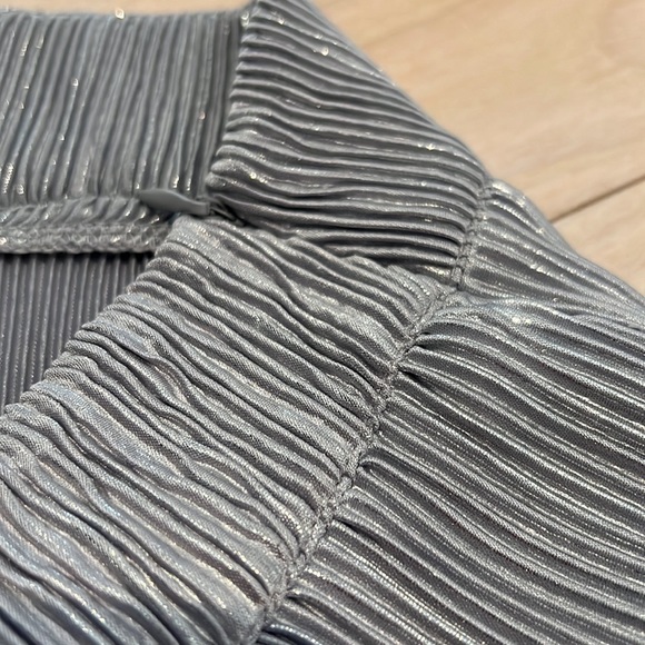 Silver Sparkle Shorts - Picture 4 of 5